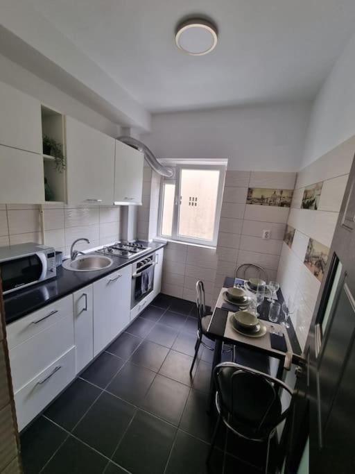 Central Old Town Apartment 布加勒斯特 外观 照片